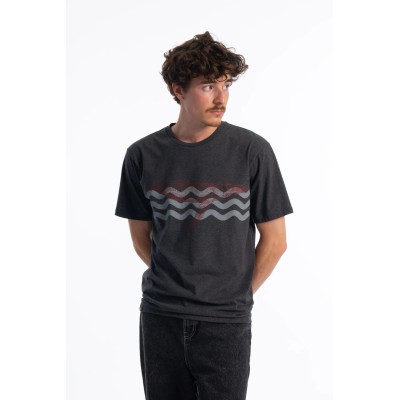 Camiseta HÏKA BASQUE BRAND